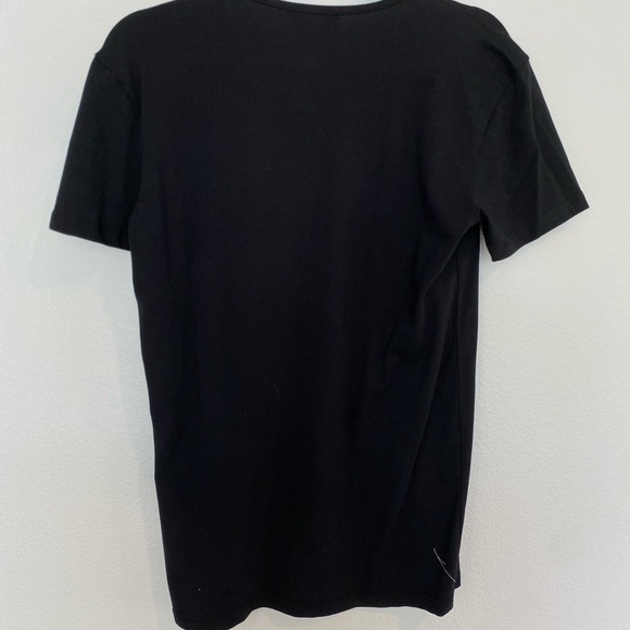 VERSACE T SHIRT. BRAND NEW. SIZE 3. - Picture 4 of 4